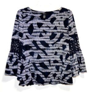 Alfani Women's Black & White Geometric Print Round Neck 3/4 Bell Sleeve Top - S